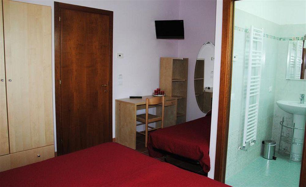 Casarossoveneziano Apartment Mestre Bagian luar foto