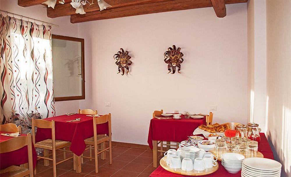 Casarossoveneziano Apartment Mestre Bagian luar foto