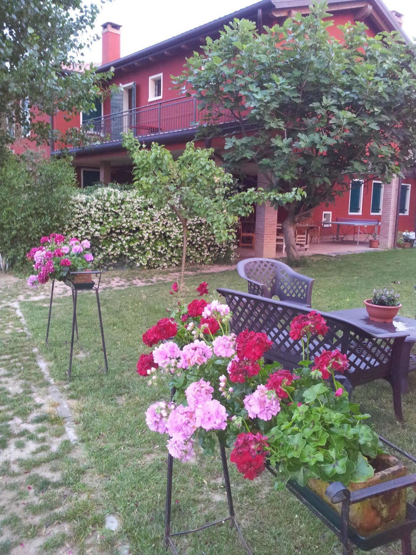 Casarossoveneziano Apartment Mestre Bagian luar foto