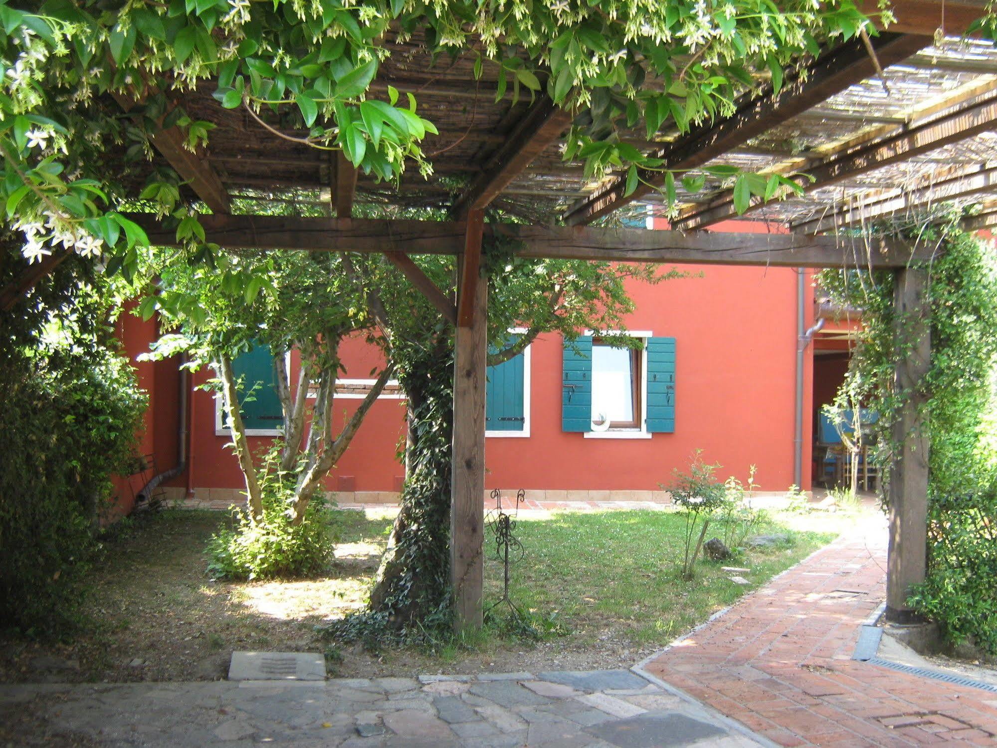 Casarossoveneziano Apartment Mestre Bagian luar foto