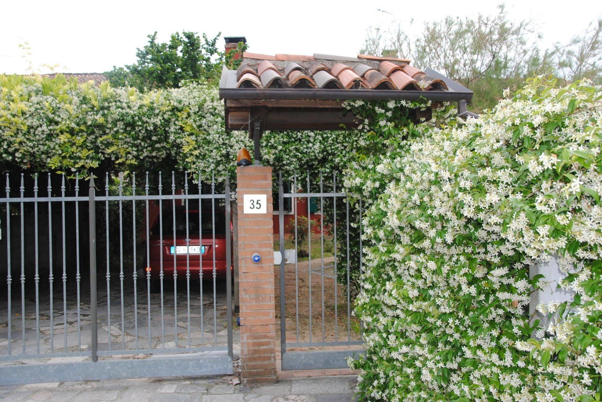 Casarossoveneziano Apartment Mestre Bagian luar foto