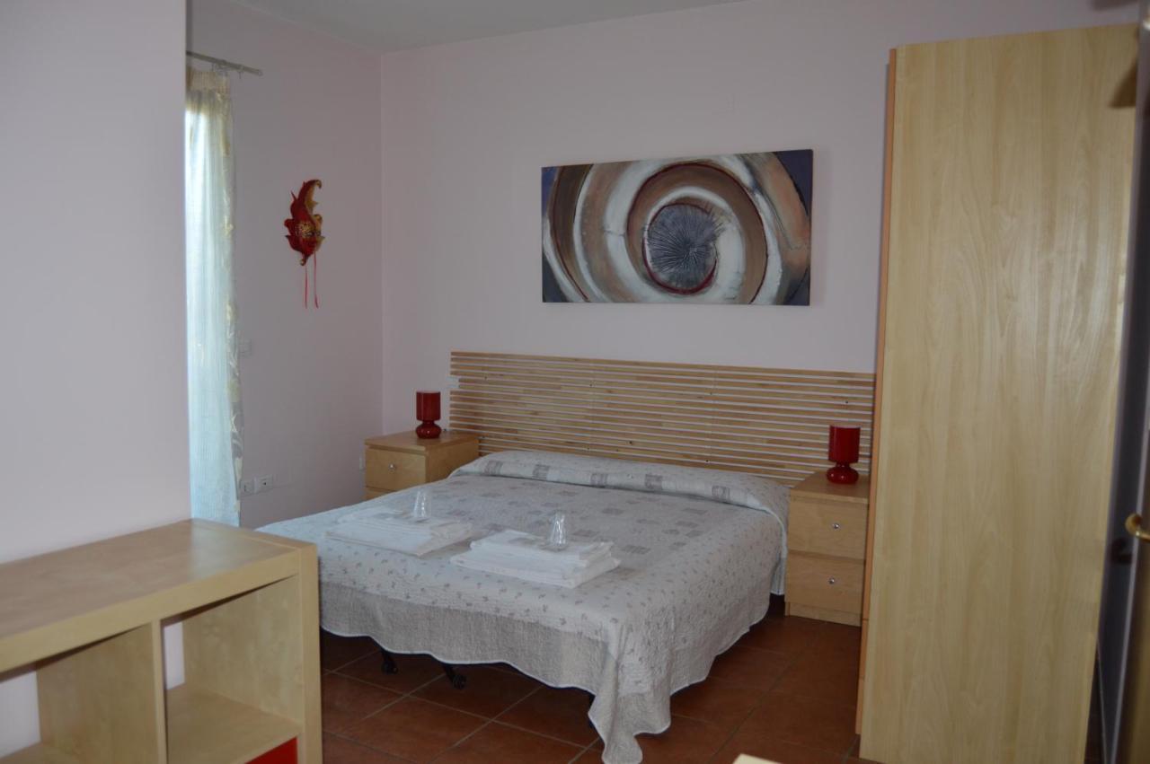 Casarossoveneziano Apartment Mestre Bagian luar foto