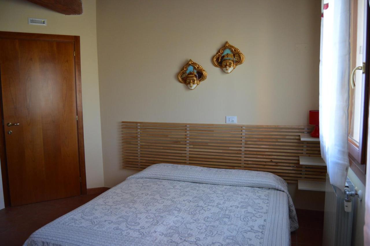 Casarossoveneziano Apartment Mestre Bagian luar foto